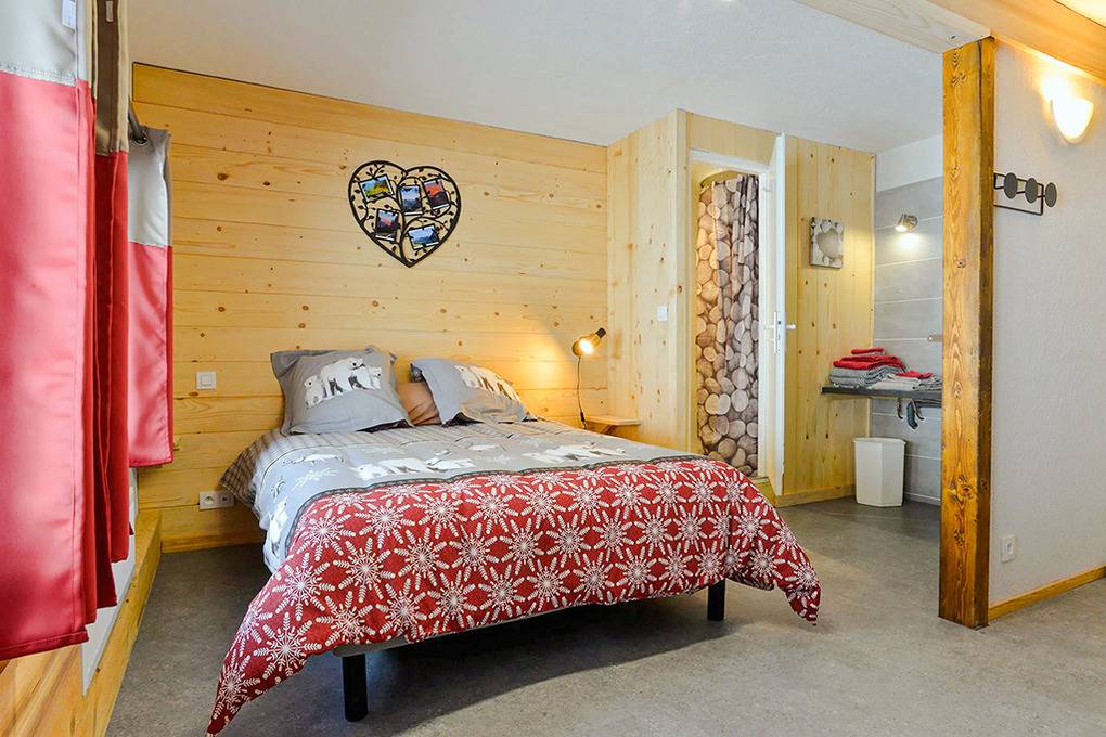 400 m² Ferienhaus ∙ 8 Schlafzimmer ∙ 15 Gäste – Bild 17