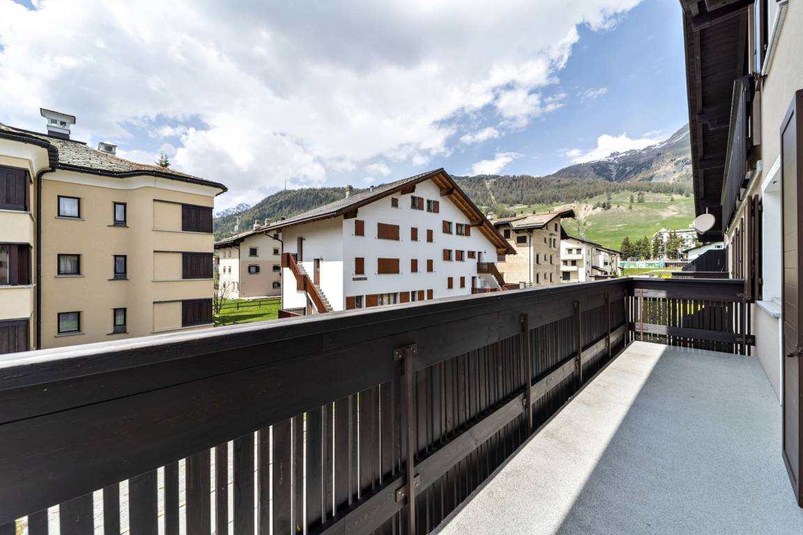 80 M² Apartment ∙ 2 Bedrooms ∙ 5 Guests - Saint Moritz