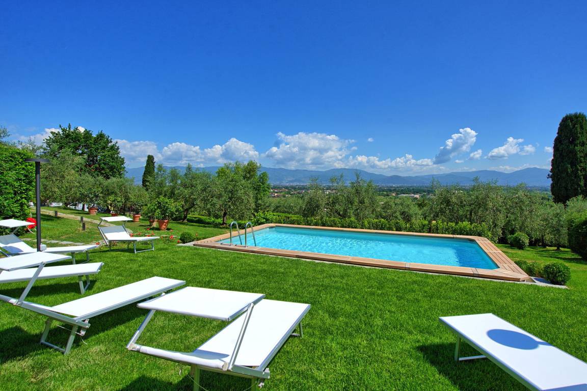 358 M² Villa ∙ 3 Chambres ∙ 6 Personnes - Montemurlo