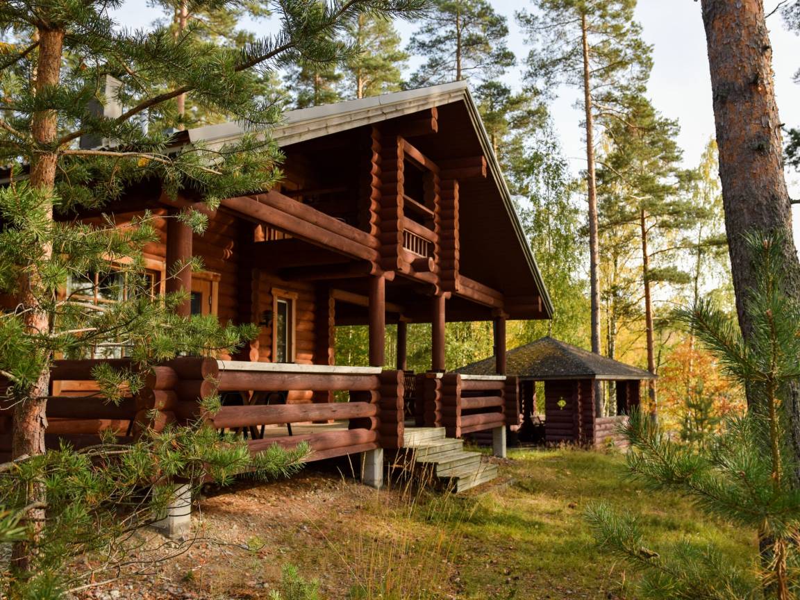 100 M² Talo ∙ 3 Makuuhuonetta ∙ 8 Vierasta - Savonlinna
