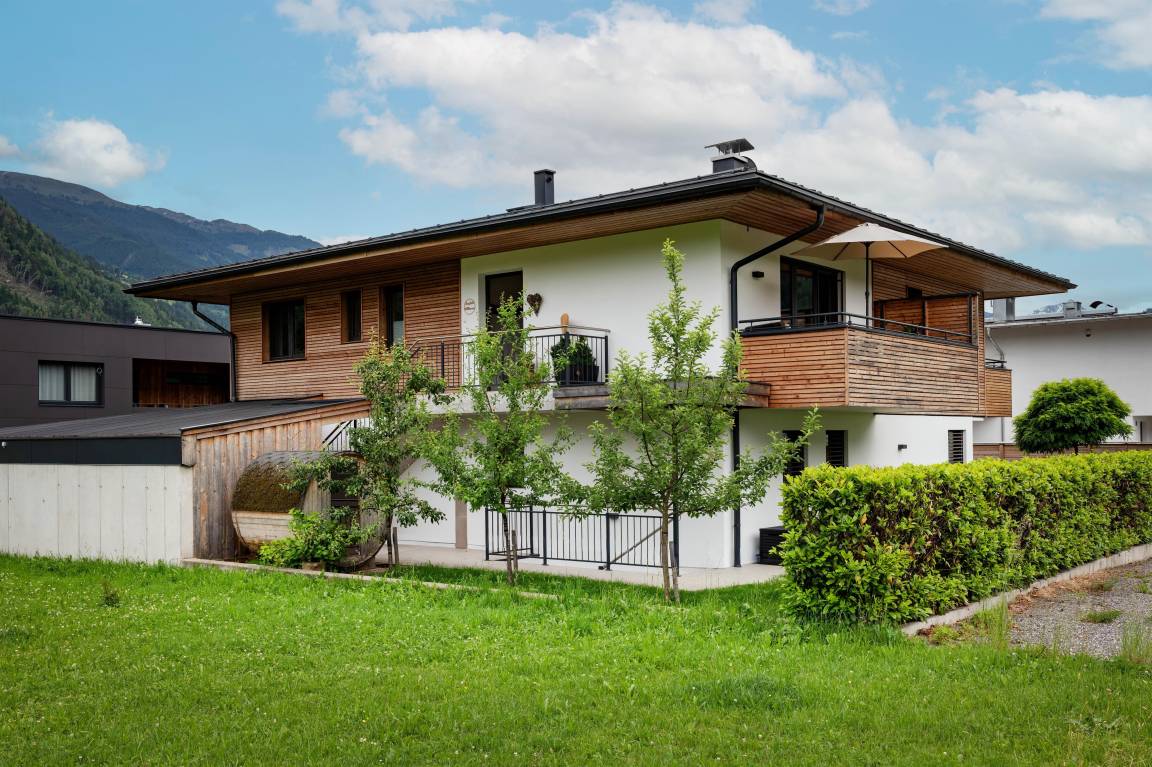 58 M² Ferienwohnung ∙ 2 Schlafzimmer ∙ 4 Gäste - Uderns