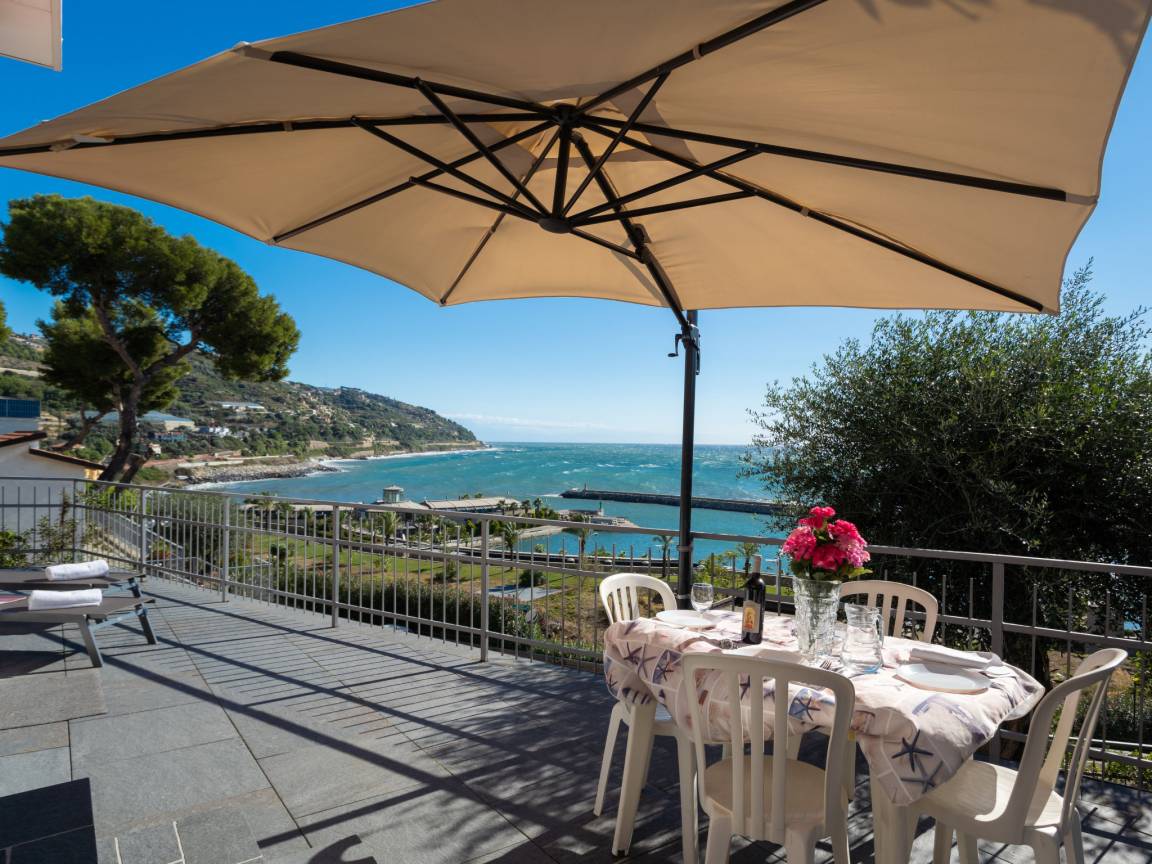 36 M² Huis ∙ 2 Slaapkamers ∙ 4 Gasten - San Lorenzo al Mare