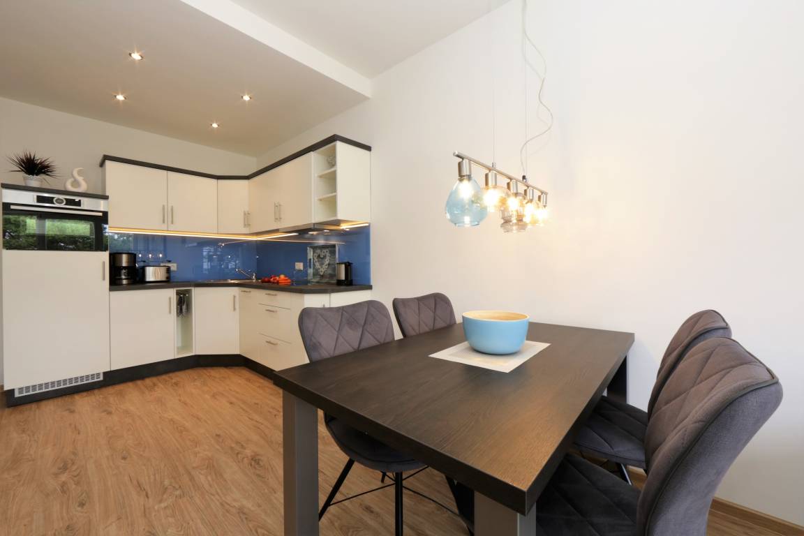 64 m² Ferienwohnung ∙ 2 Schlafzimmer ∙ 4 Gäste – Bild 6