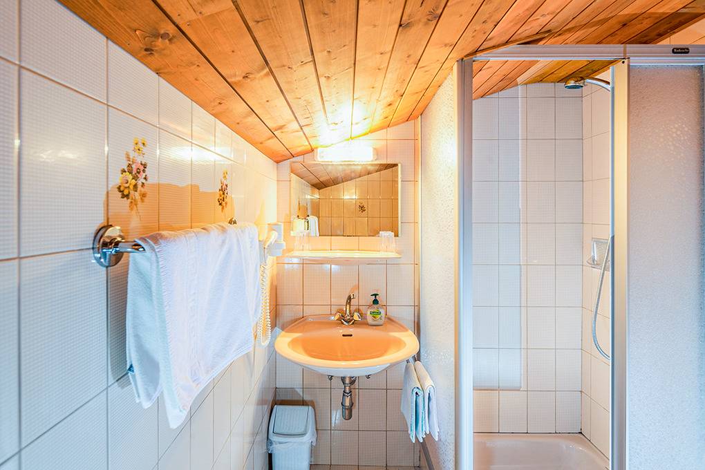 50 m² Ferienwohnung ∙ 1 Schlafzimmer ∙ 6 Gäste – Bild 6