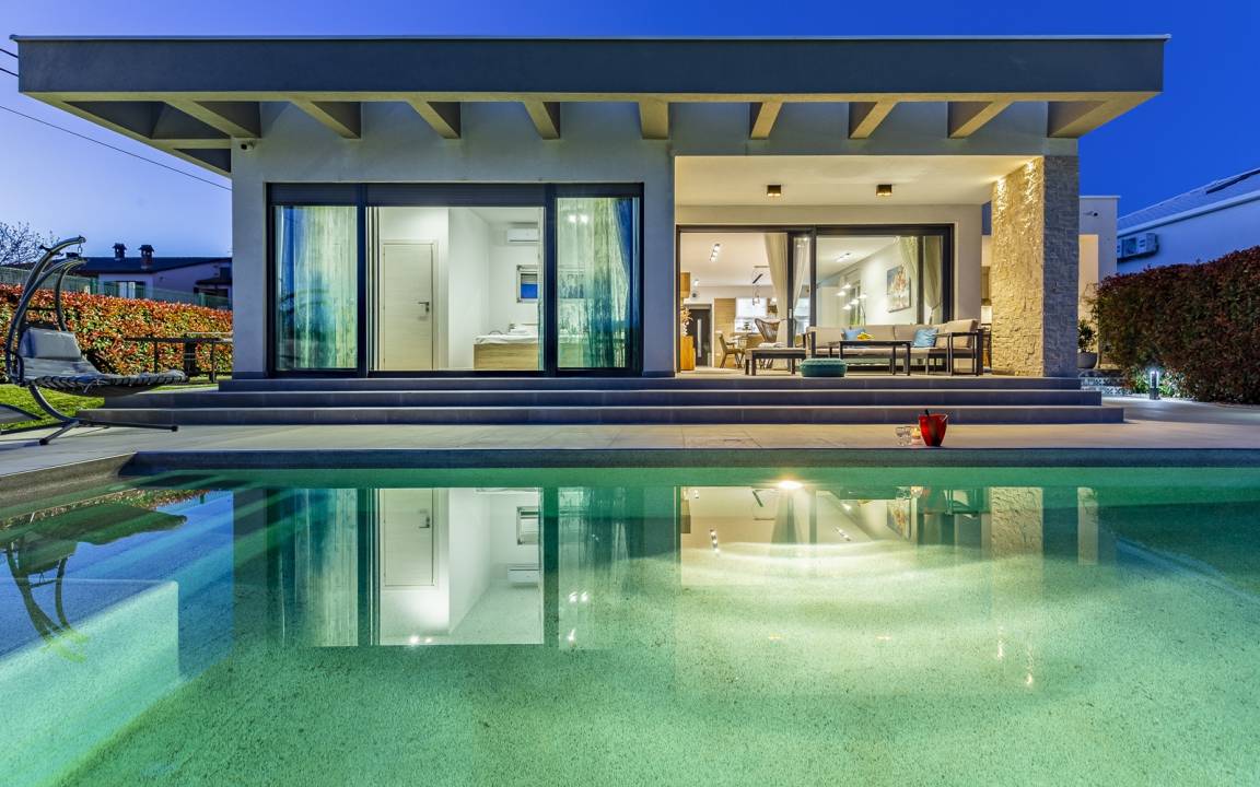 221 M² Casa ∙ 4 Habitaciones ∙ 8 Huéspedes - Pula