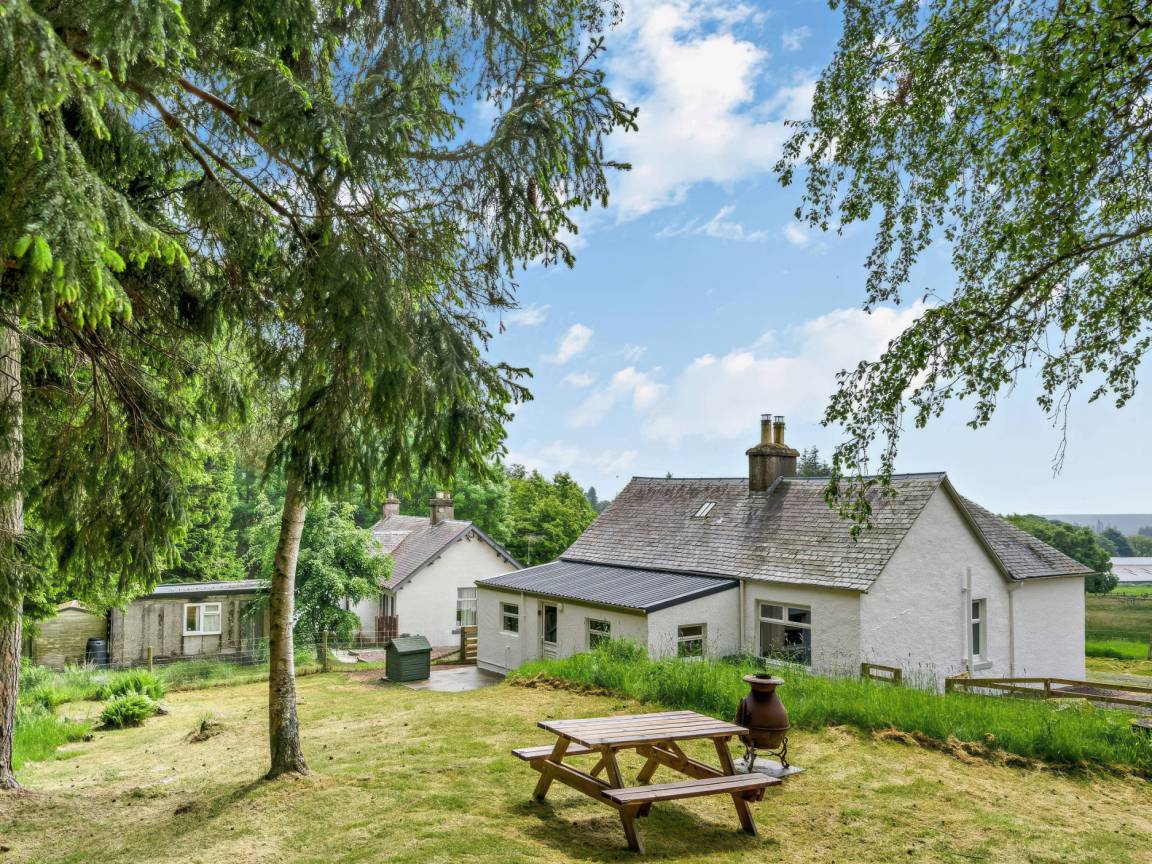 Cottage ∙ 3 Bedrooms ∙ 6 Guests - Aberdeenshire