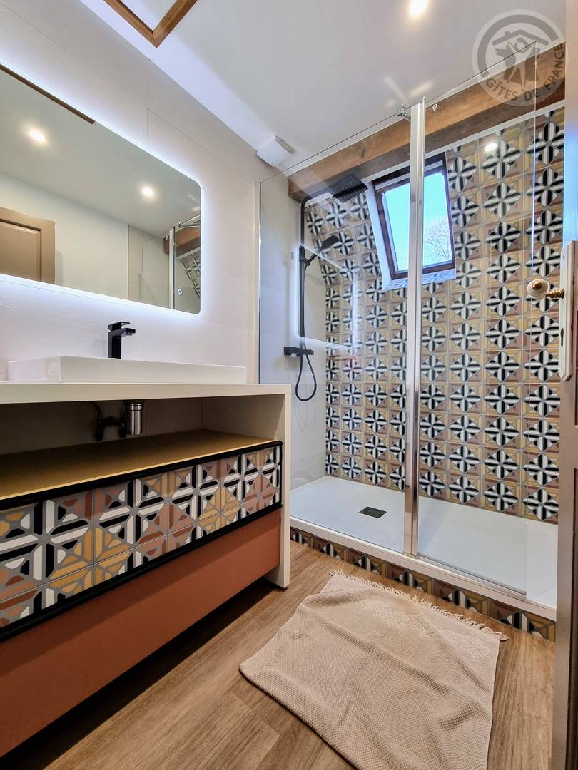 90 m² Gîte ∙ 2 Schlafzimmer ∙ 5 Gäste – Bild 3