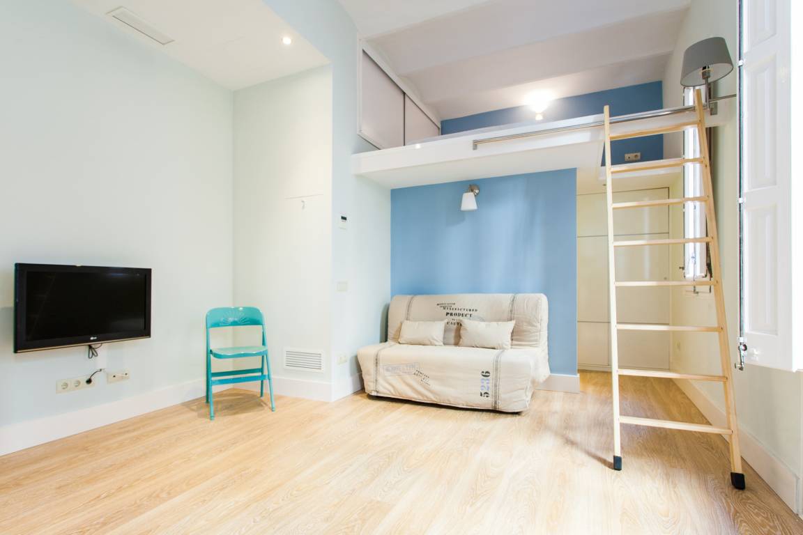 25 M² Apartment ∙ 2 Guests - Barcelona