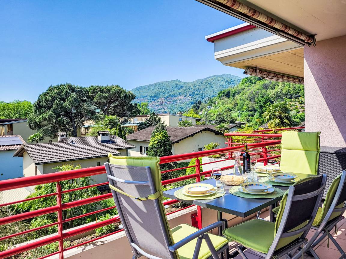 56 M² Ferienwohnung ∙ 1 Schlafzimmer ∙ 4 Gäste - Caslano