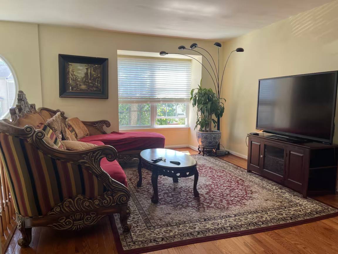 325 M² Apartment ∙ 4 Bedrooms ∙ 8 Guests - Woodbridge, VA