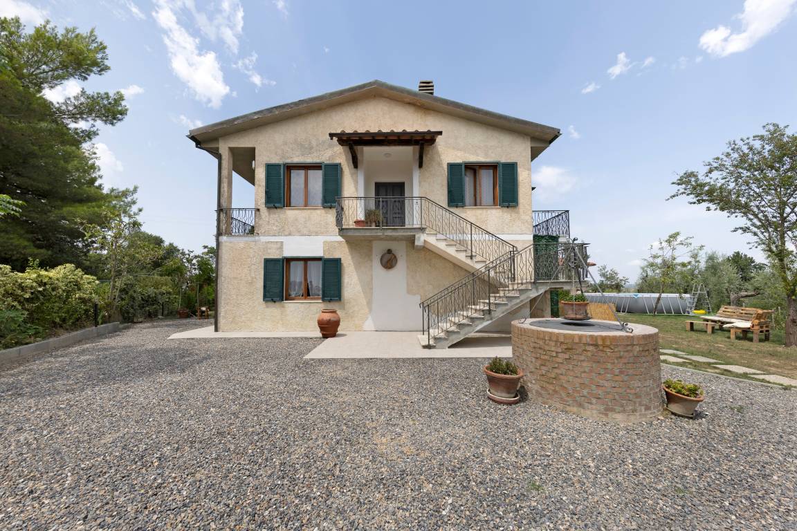 130 M² Ferienwohnung ∙ 3 Schlafzimmer ∙ 9 Gäste - Volterra