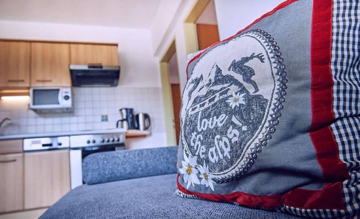 65 M² Ferienwohnung ∙ 2 Schlafzimmer ∙ 6 Gäste - Flachau