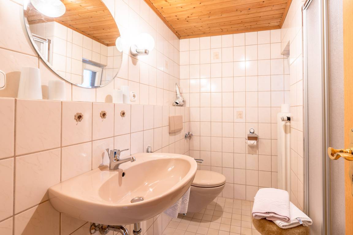 66 m² Ferienwohnung ∙ 2 Schlafzimmer ∙ 4 Gäste – Bild 7