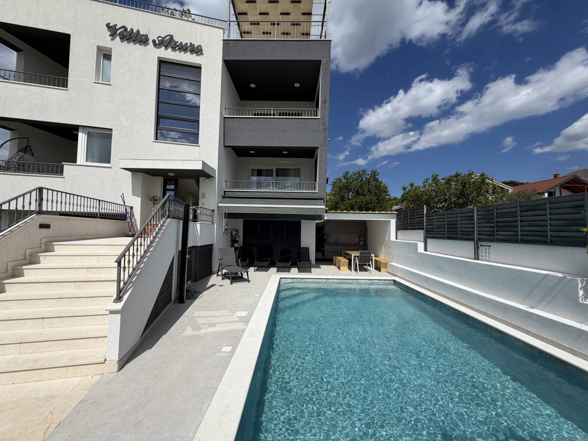 300 M² Villa ∙ 6 Schlafzimmer ∙ 12 Gäste - Biograd na Moru