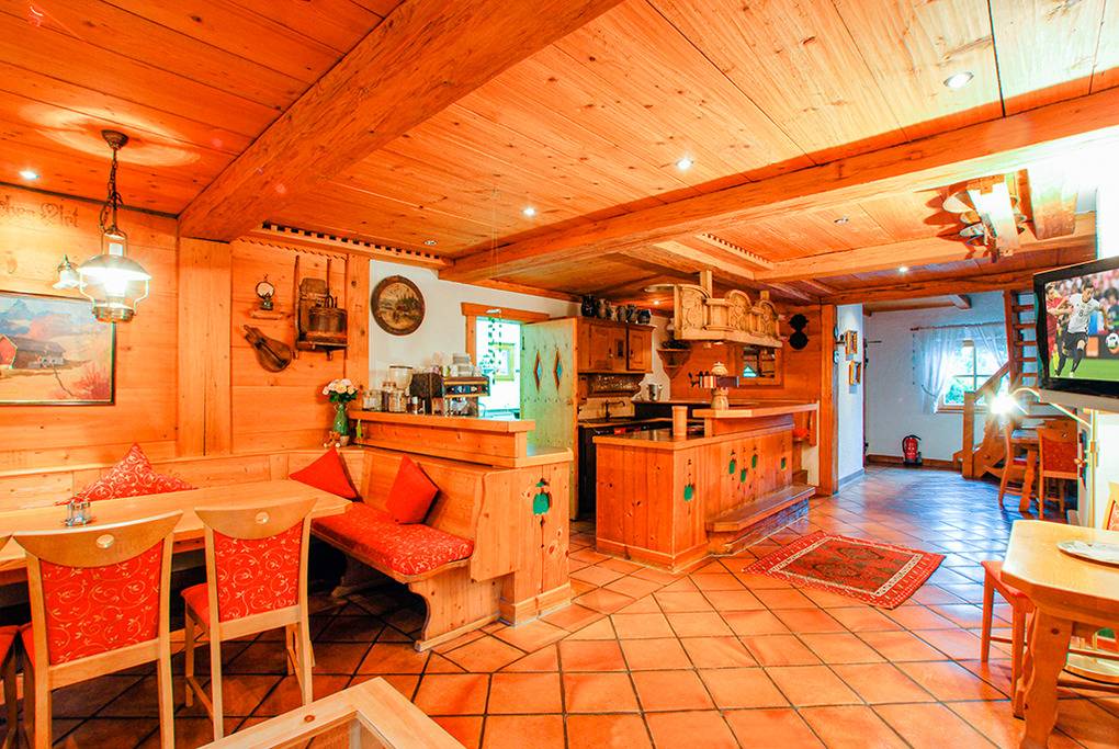 190 m² Ferienhaus ∙ 6 Schlafzimmer ∙ 14 Gäste – Bild 4