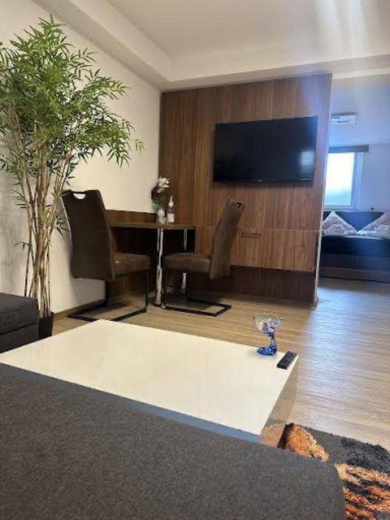 33 M² Ferienwohnung ∙ 1 Schlafzimmer ∙ 3 Gäste - Hilden