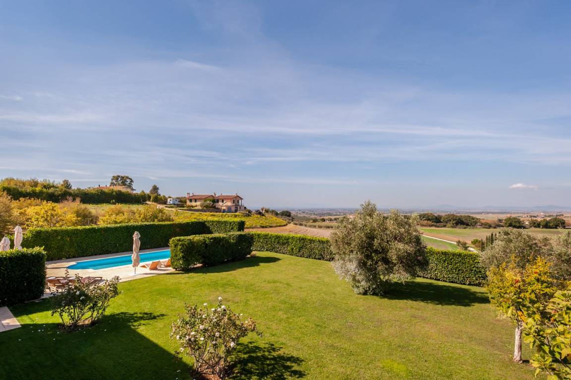 Villa Vacanza ∙ 4 Camere Da Letto ∙ 9 Ospiti - Tarquinia