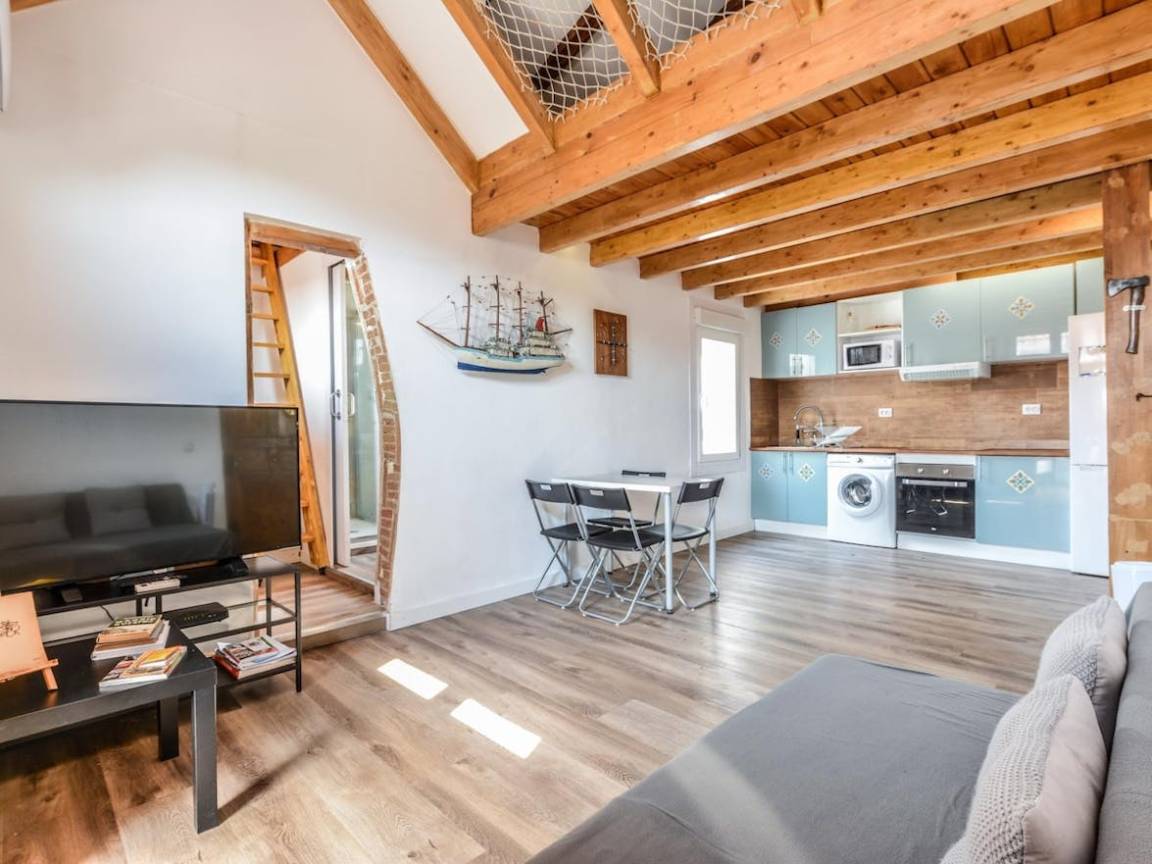 80 M² Appartamento Vacanza ∙ 3 Camere Da Letto ∙ 7 Ospiti - Alcobendas