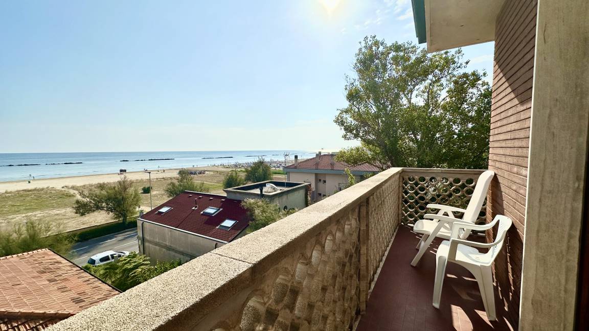 Apartamento ∙ 2 Habitaciones ∙ 6 Huéspedes - Senigallia