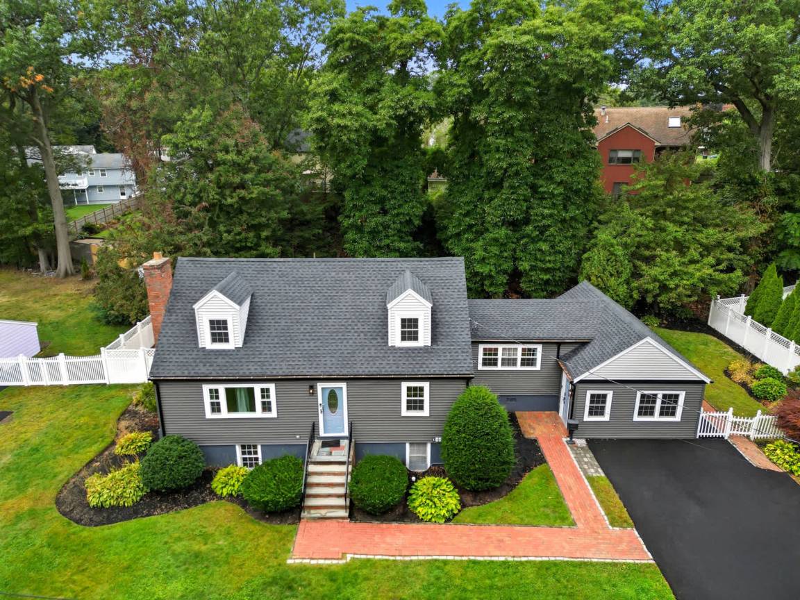 Apartamento ∙ 5 Habitaciones ∙ 12 Huéspedes - Somerville, MA