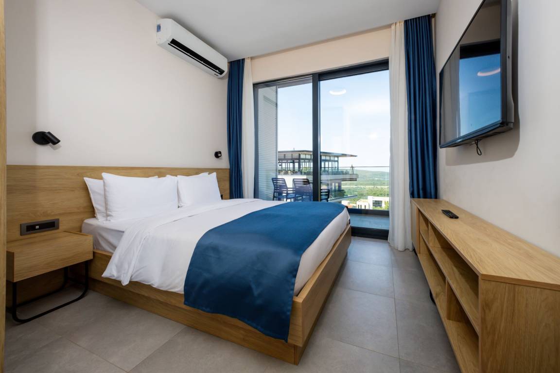 18 M² Ferienwohnung ∙ 1 Schlafzimmer ∙ 2 Gäste - Kotor