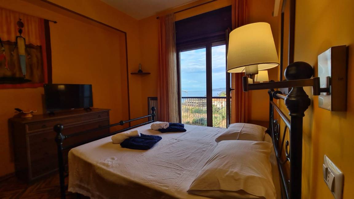 80 M² Apartment ∙ 1 Bedroom ∙ 3 Guests - Tropea