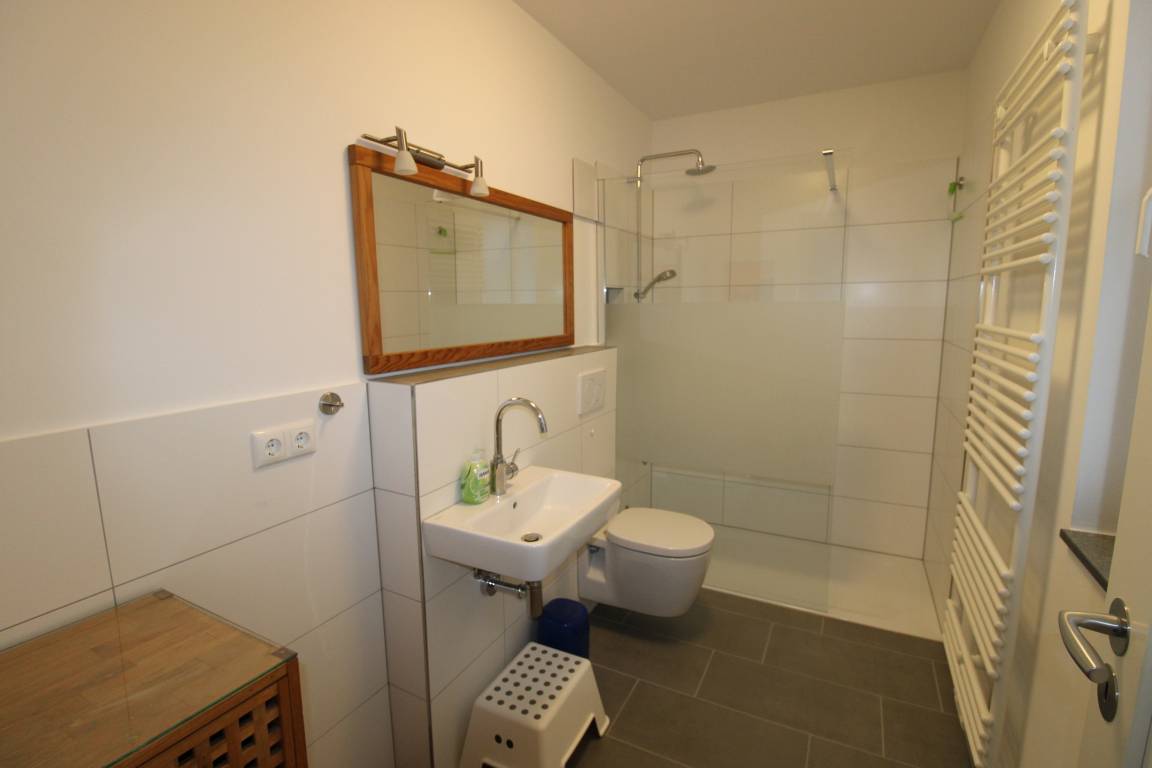 65 m² Ferienwohnung ∙ 1 Schlafzimmer ∙ 2 Gäste – Bild 9