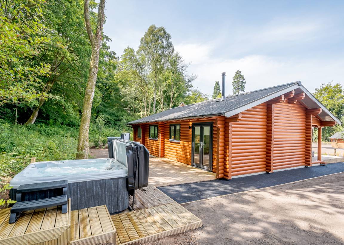 Chalet ∙ 2 Bedrooms ∙ 4 Guests - Scotland
