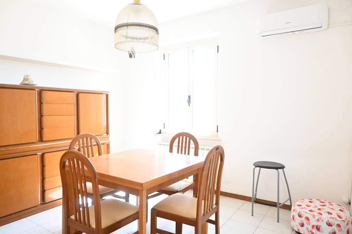 70 M² Appartement ∙ 2 Chambres ∙ 3 Personnes - Senigallia