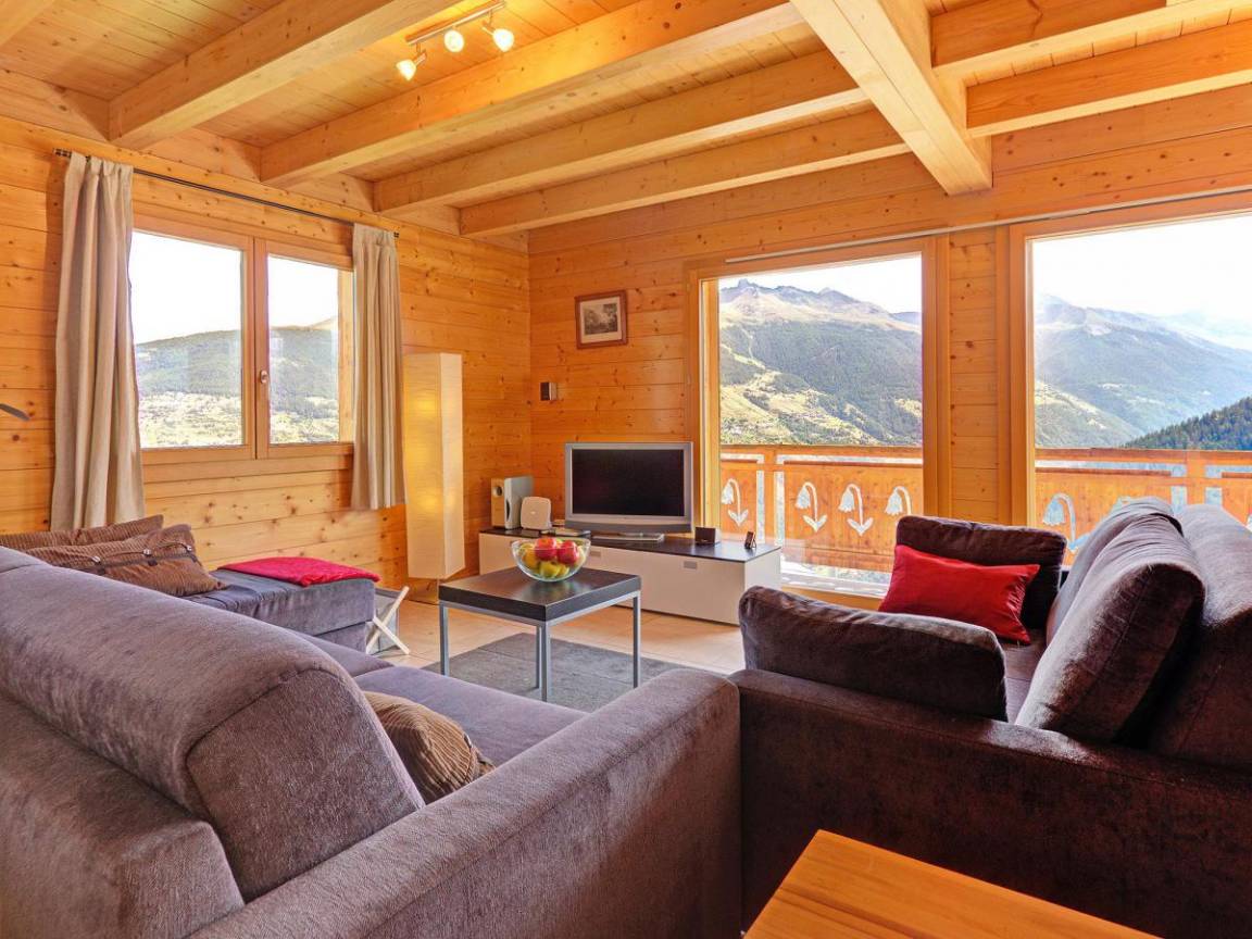 135 M² Chalet ∙ 3 Slaapkamers ∙ 8 Gasten - Wallis