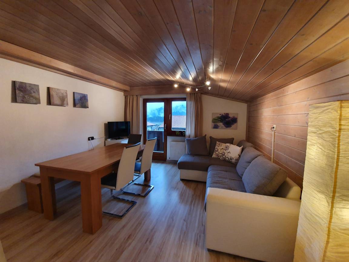 65 M² Ferienwohnung ∙ 2 Schlafzimmer ∙ 5 Gäste - Reith im Alpbachtal