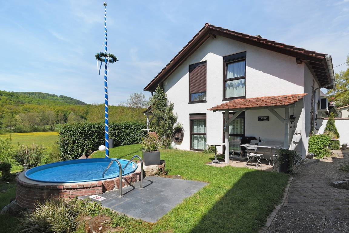 50 M² Ferienwohnung ∙ 1 Schlafzimmer ∙ 3 Gäste - Cleebronn