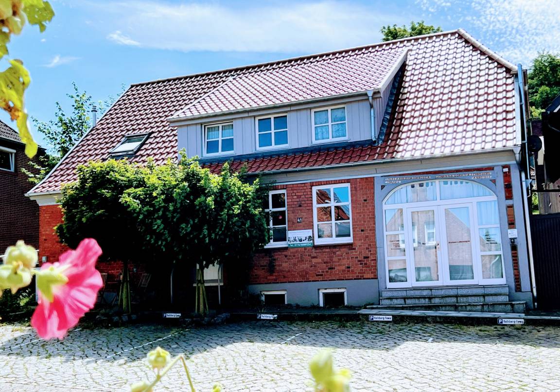 45 M² Ferienwohnung ∙ 1 Schlafzimmer ∙ 4 Gäste - Bad Segeberg
