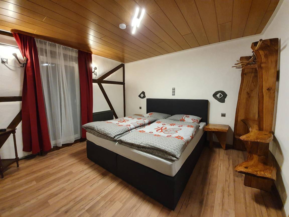 20 M² Hotel ∙ 2 Guests - Rothenberg