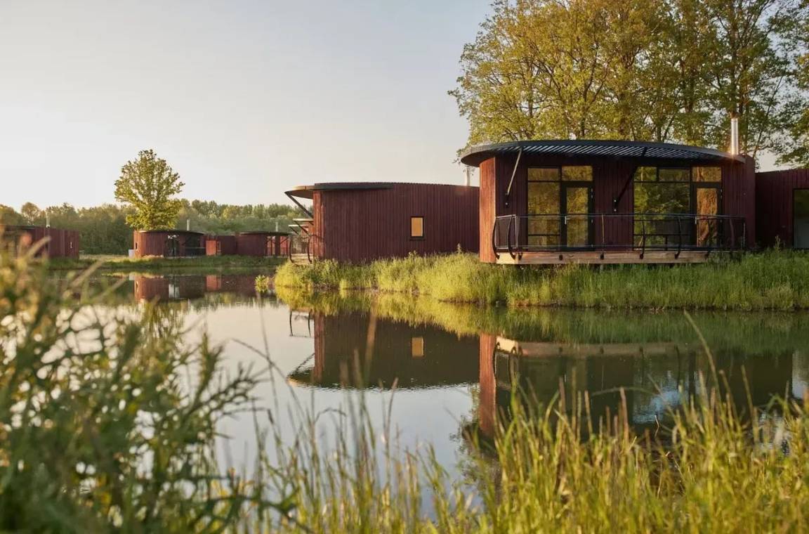 95 M² Chalet ∙ 2 Habitaciones ∙ 4 Huéspedes - Saint-Amand-les-Eaux