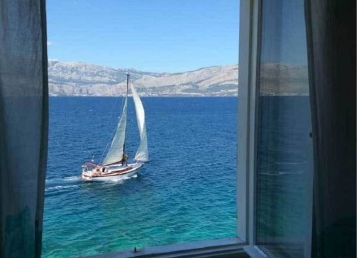 110 M² Apartment ∙ 3 Bedrooms ∙ 7 Guests - Dugi Rat