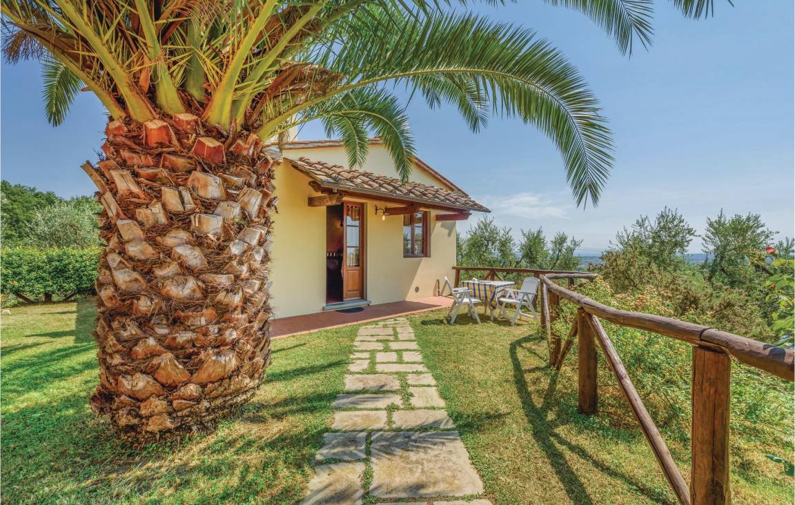 45 M² Ferienwohnung ∙ 1 Schlafzimmer ∙ 2 Gäste - Pistoia