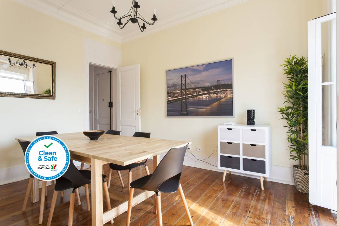 160 M² Appartement ∙ 4 Chambres ∙ 16 Personnes - Lisbonne