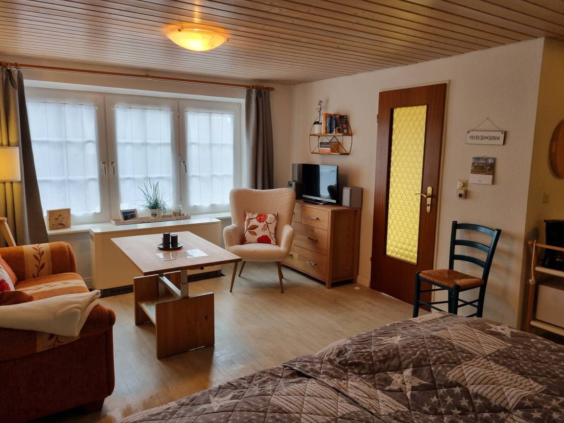 30 m² Ferienwohnung ∙ 1 Schlafzimmer ∙ 2 Gäste – Bild 3