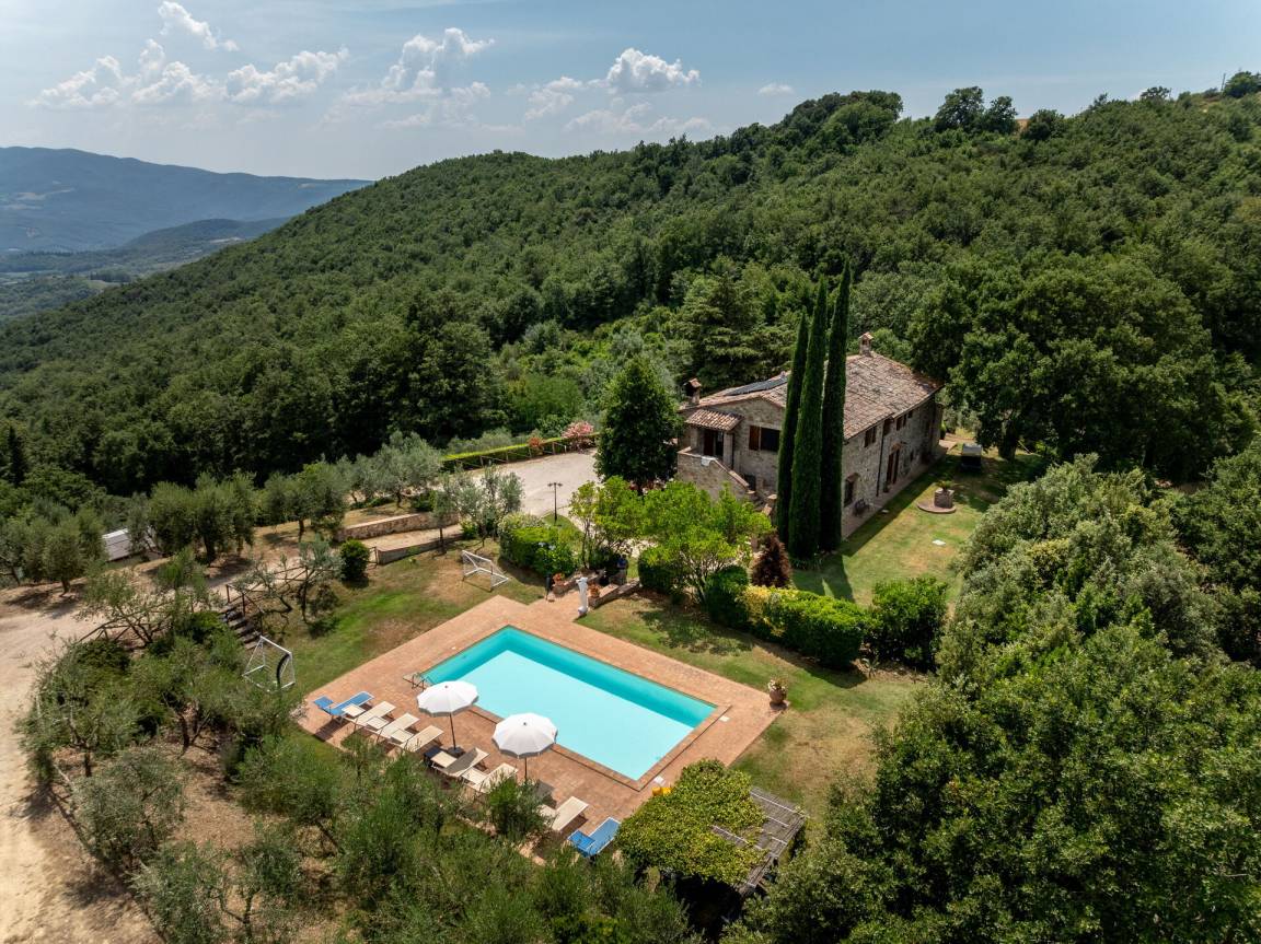 180 m&sup2; Villa 5 Schlafzimmer 10 G&auml;ste