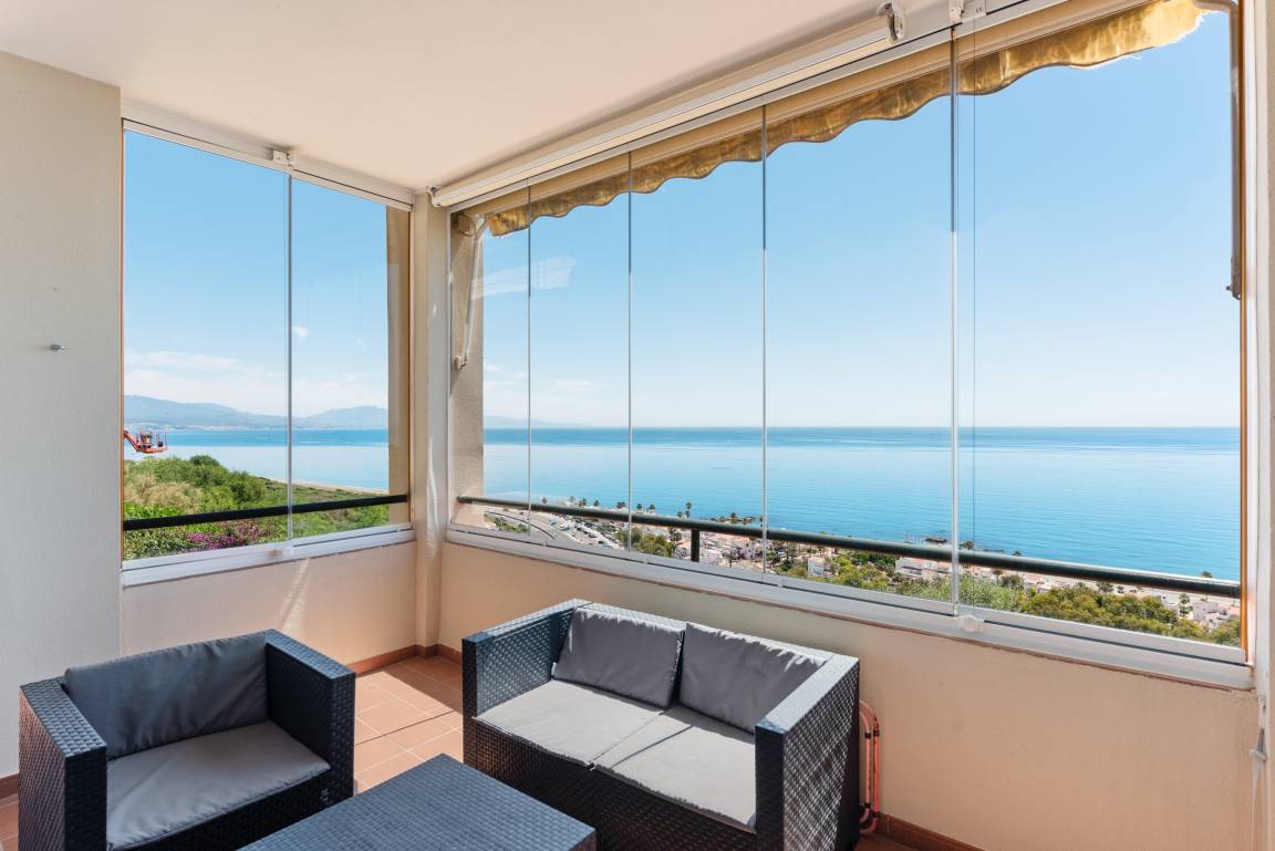 150 M² Apartment ∙ 3 Bedrooms ∙ 6 Guests - Manilva