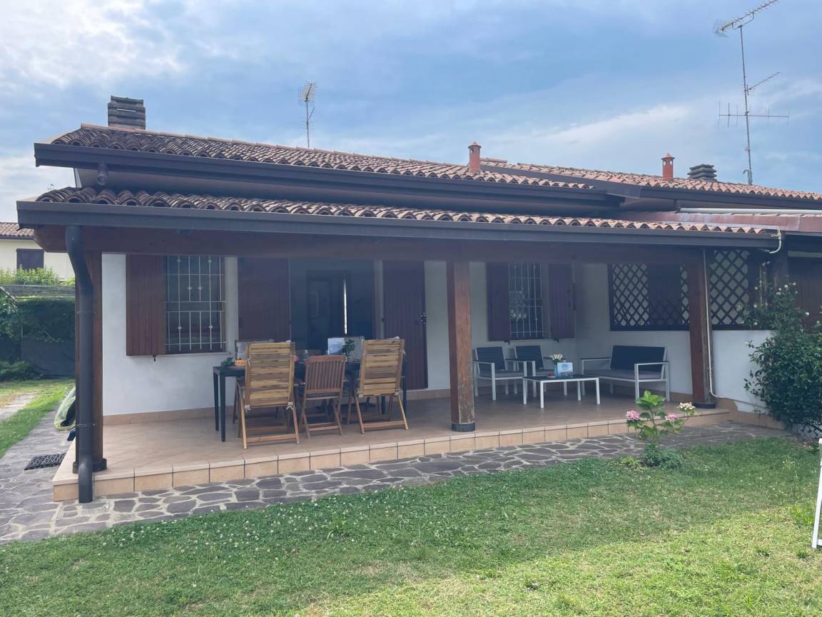 80 M² Villa Vacanza ∙ 2 Camere Da Letto ∙ 6 Ospiti - Manerba del Garda