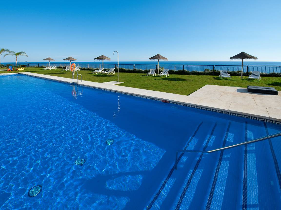 74 M² Apartamento ∙ 2 Habitaciones ∙ 4 Huéspedes - Torrox