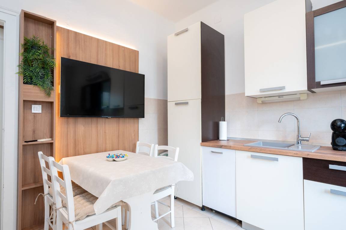 42 M² Appartement ∙ 2 Slaapkamers ∙ 6 Gasten - Split