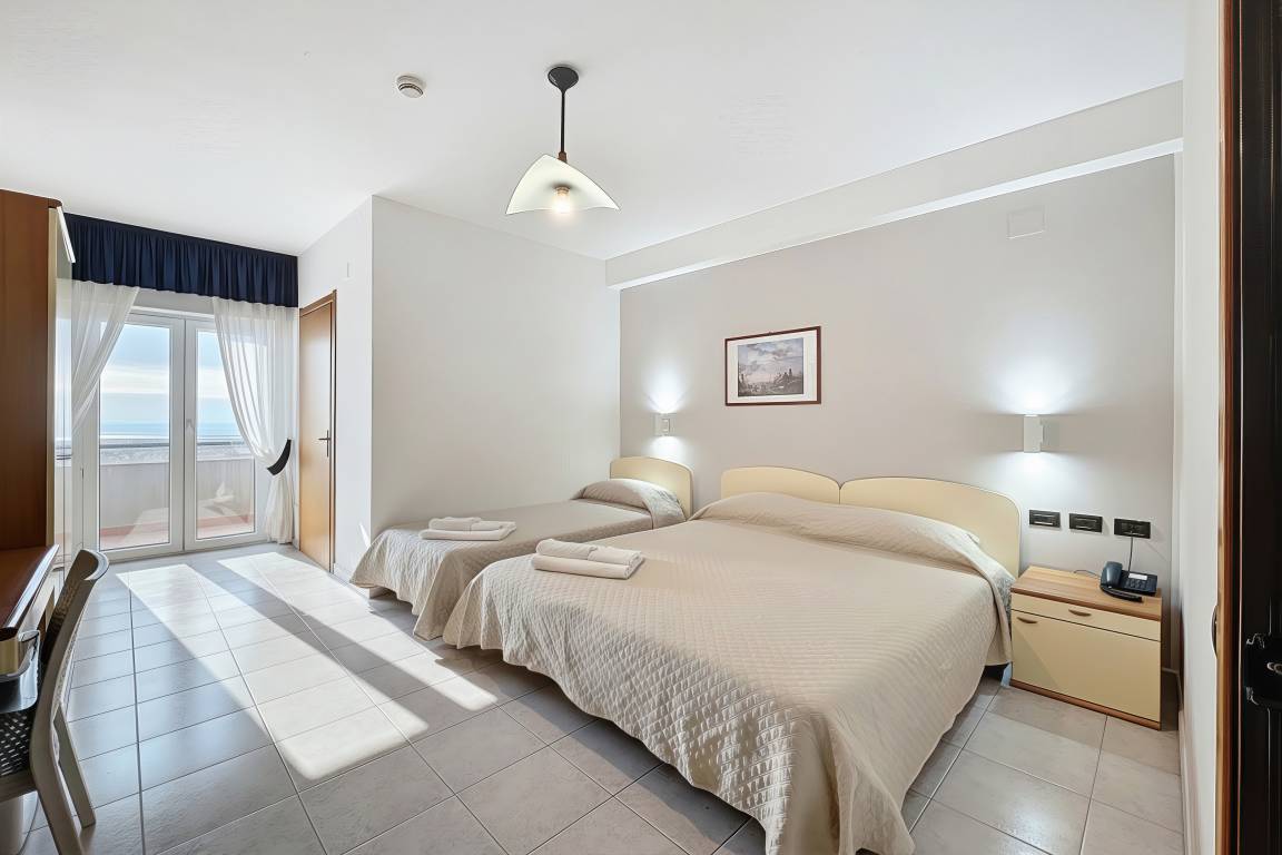 25 M² Bed And Breakfast ∙ 1 Bedroom ∙ 3 Guests - Monte Sant'Angelo