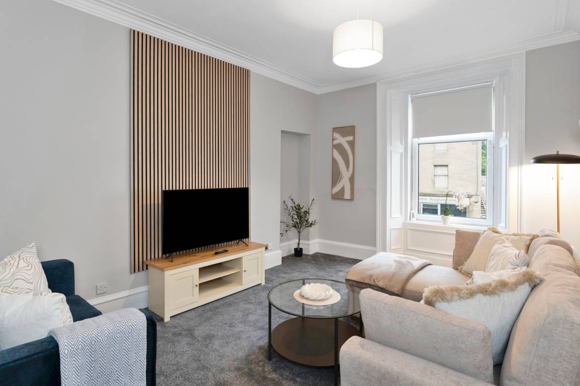 Apartment ∙ 3 Bedrooms ∙ 7 Guests - Hawick
