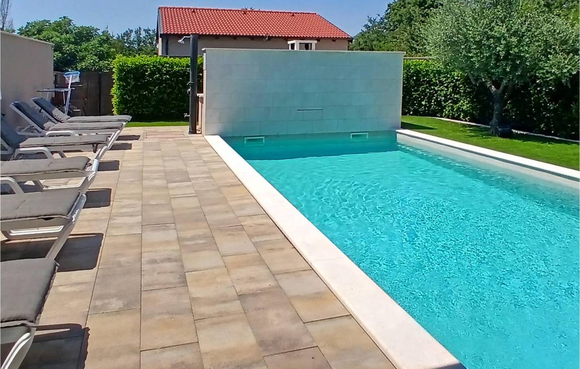 150 M² Maisonette-wohnung ∙ 4 Schlafzimmer ∙ 8 Gäste - Rakalj