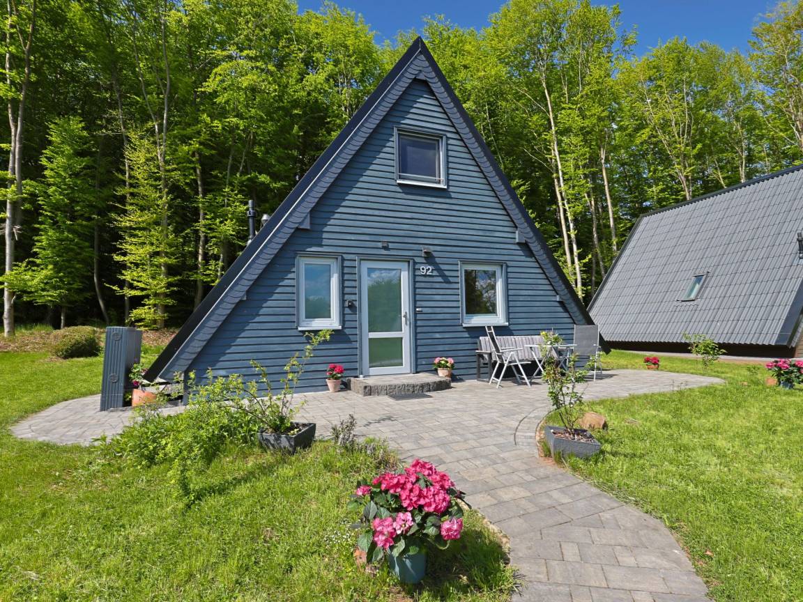 75 M² House ∙ 3 Bedrooms ∙ 6 Guests - Arolsen
