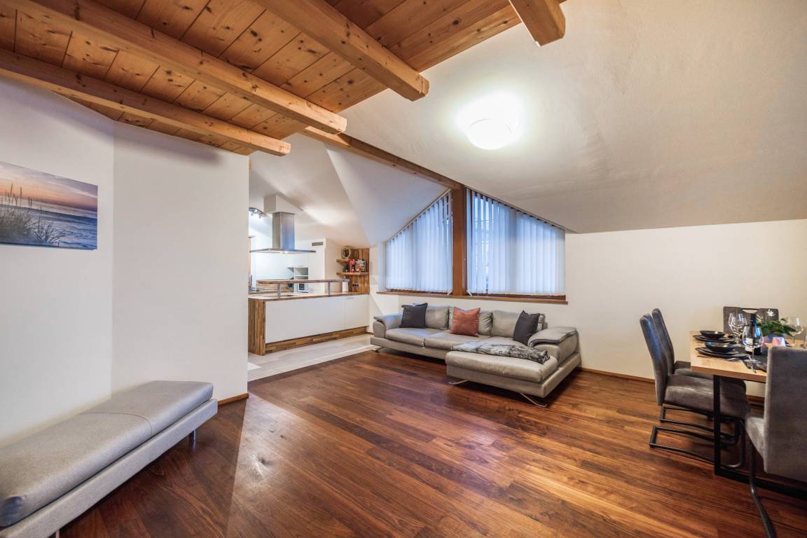 100 M² Appartamento Vacanza ∙ 3 Camere Da Letto ∙ 6 Ospiti - Bolzano