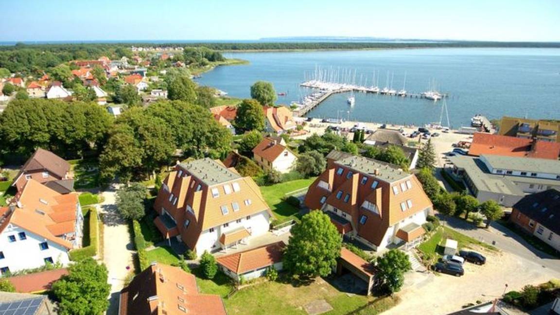57 M² Ferienwohnung ∙ 1 Schlafzimmer ∙ 4 Gäste - Breege